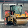Вибрационный асфальтовый каток Caterpillar CB8